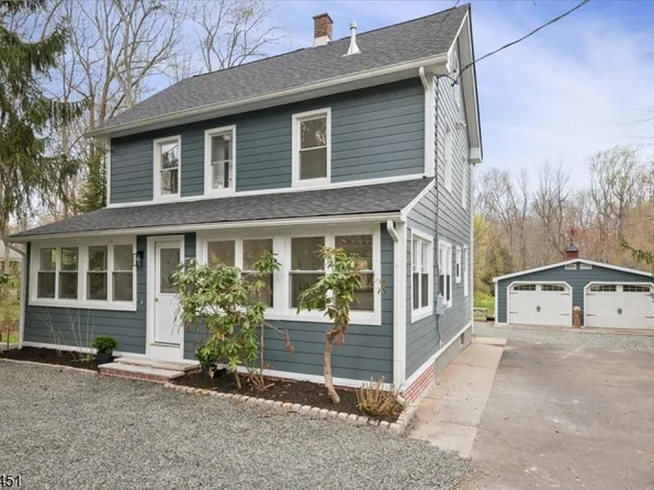 686 Meyersville Rd, Long Hill Twp., NJ 07933