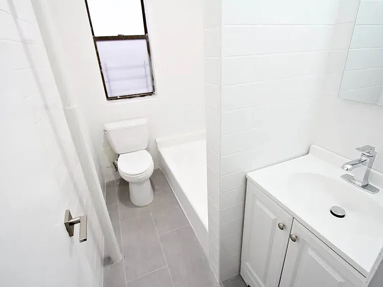 401 Edgecombe Ave #C2 — Photo 9