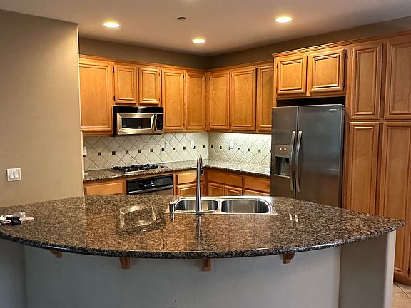 3rd image of 3420 Rockhampton Dr