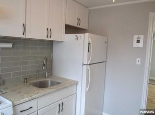 204 Darwin Ave, Rutherford, NJ 07070