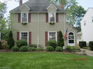 1740 Oakmount Rd, South Euclid, OH 44121