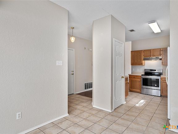 4th image of 2312 Tracey Ann Ln
