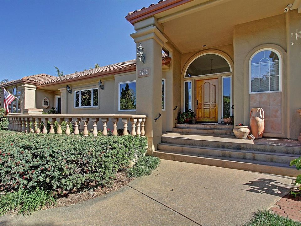 1st image of 3700 Country Meadow Ct