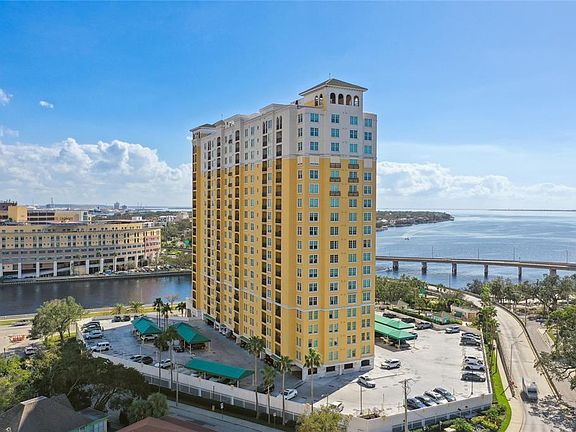 2nd image of 345 Bayshore Blvd Penthouse P9