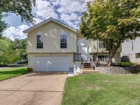 417 Elm Crossing Ct, Ballwin, MO 63021