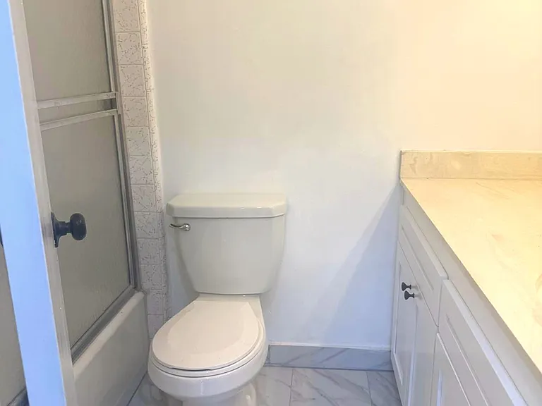 S Wetherly Dr — Photo 8