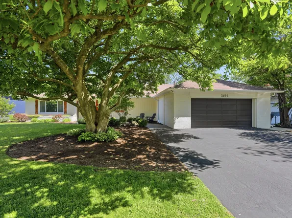 2510 Baur Dr, Indianapolis, IN 46220