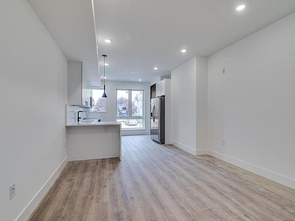 2nd image of 1520 N 8th St #1