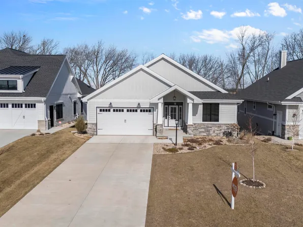641 Bergamont Blvd, Oregon, WI 53575