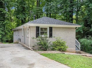2721 Glenvalley Dr, Decatur, GA 30032