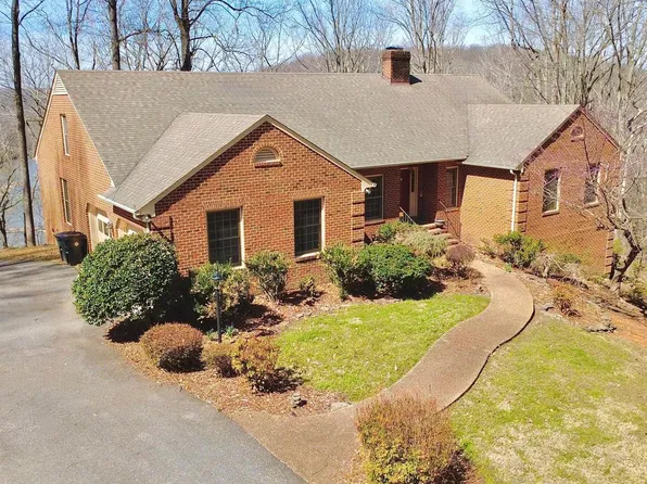 5513 River Rd, Fredericksburg, VA 22407