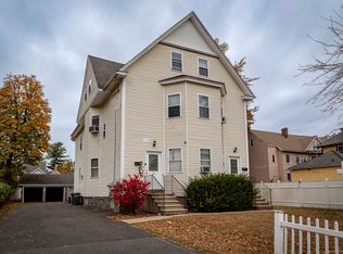 409 Sigourney St, Hartford, CT 06112