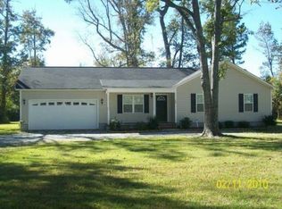 195 Meadowview Rd, Jacksonville, NC 28540