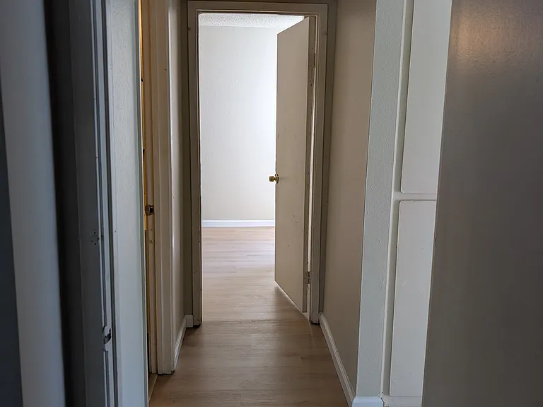 1817 E Grand Ave #38 — Photo 6
