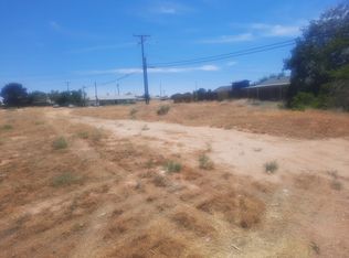 2 Catalpa Ave, California City, CA 93505