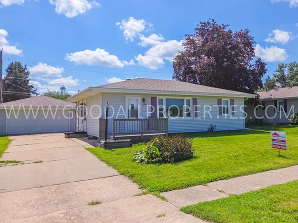606 Main St, Van Meter, IA 50261