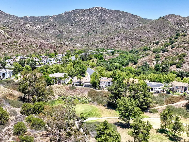 2325 Old Ranch Rd — Photo 43