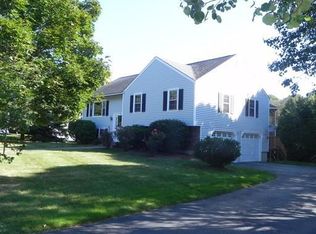 31 Longbow Rd, Danvers, MA 01923