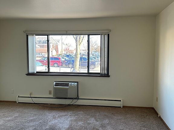 2nd image of 318 S Church St