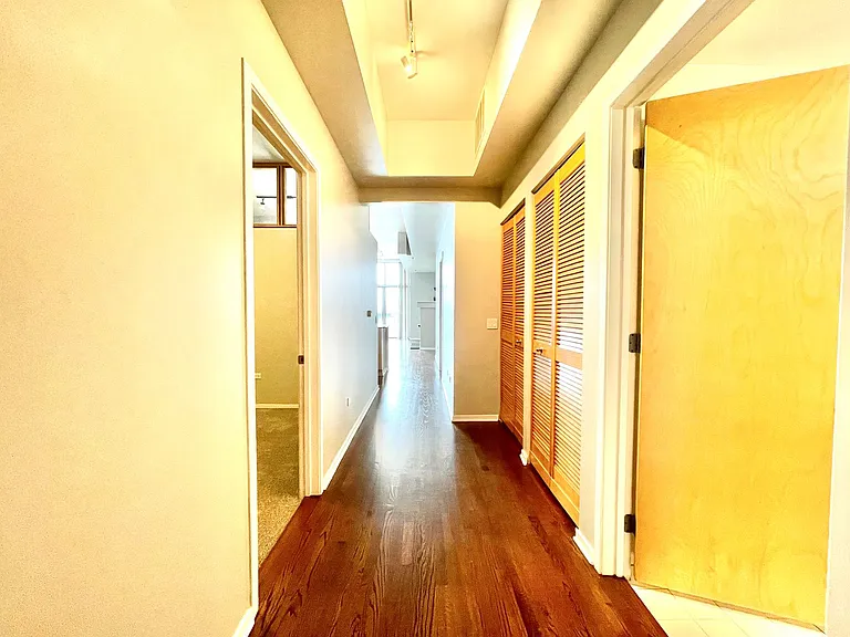 1201 W Adams St #612 — Photo 20