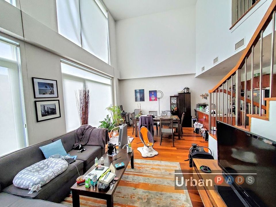 1st image of 377 Franklin Ave APT 4C