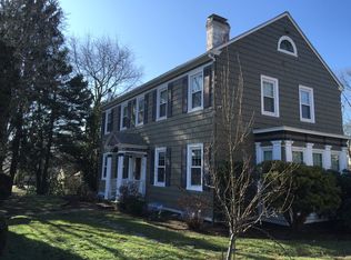 1153 Narragansett Blvd, Cranston, RI 02905