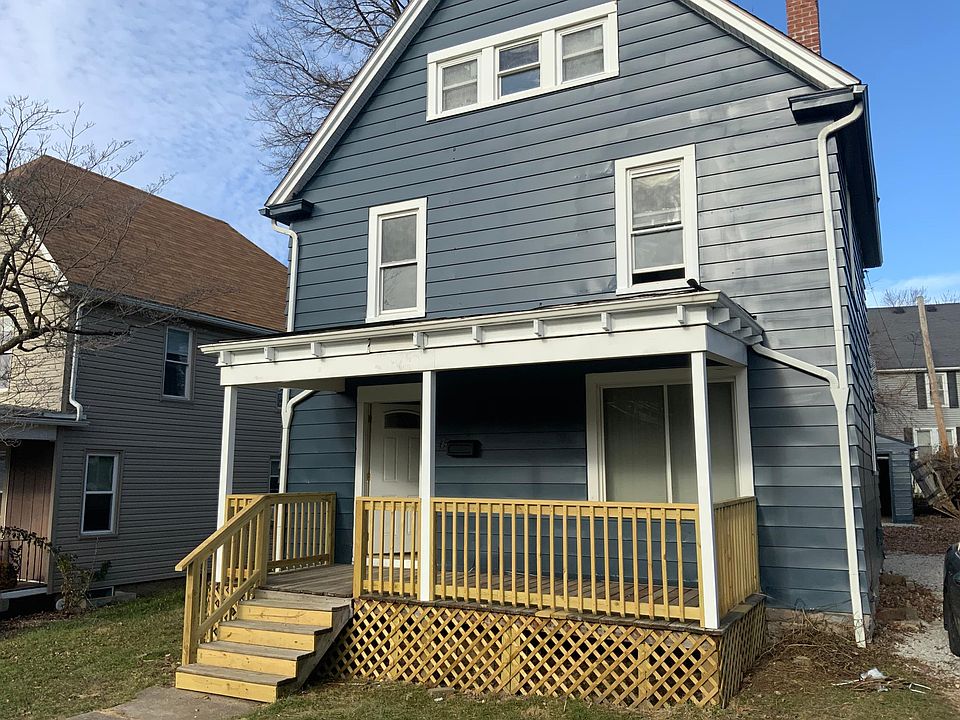 1st image of 365 Palm Ave