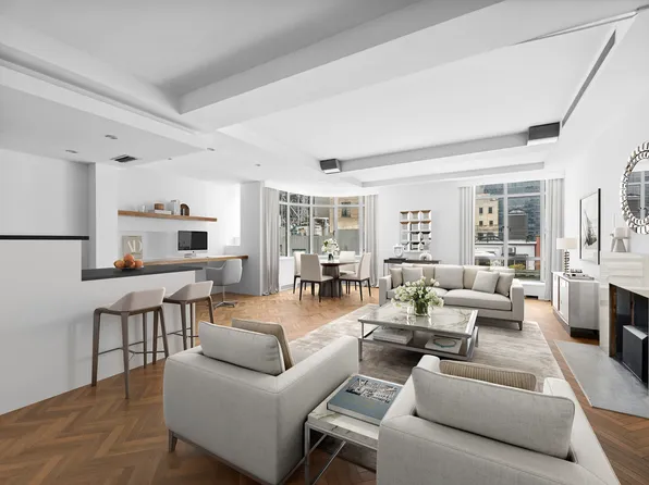 24 West 55th Street image 1 of 12