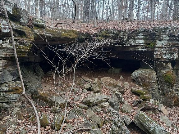 3rd image of 1100 Hattie Rd