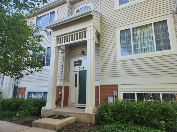 534 Cary Woods Cir