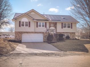 210 Lakeside Dr, Erie, IL 61250