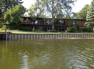 8500 W 128th St, Palos Park, IL