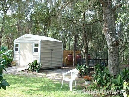 10 x10 Garden Shed
						:
						Metal Framed lifetime roof and siding.
