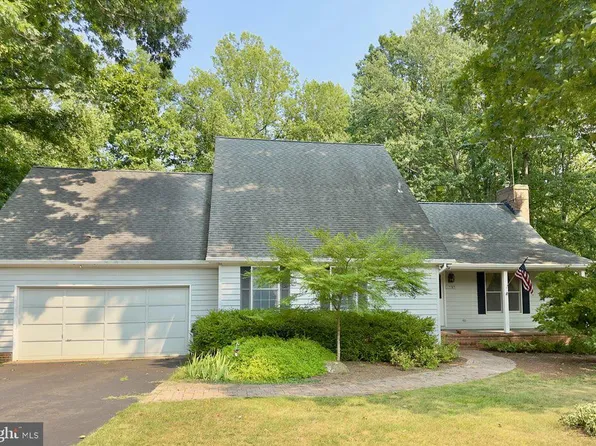 7237 Baldwin Ridge Rd, Warrenton, VA 20187