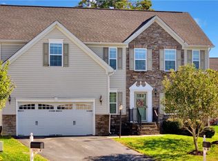 9801 Ashmill Ct, Midlothian, VA 23112