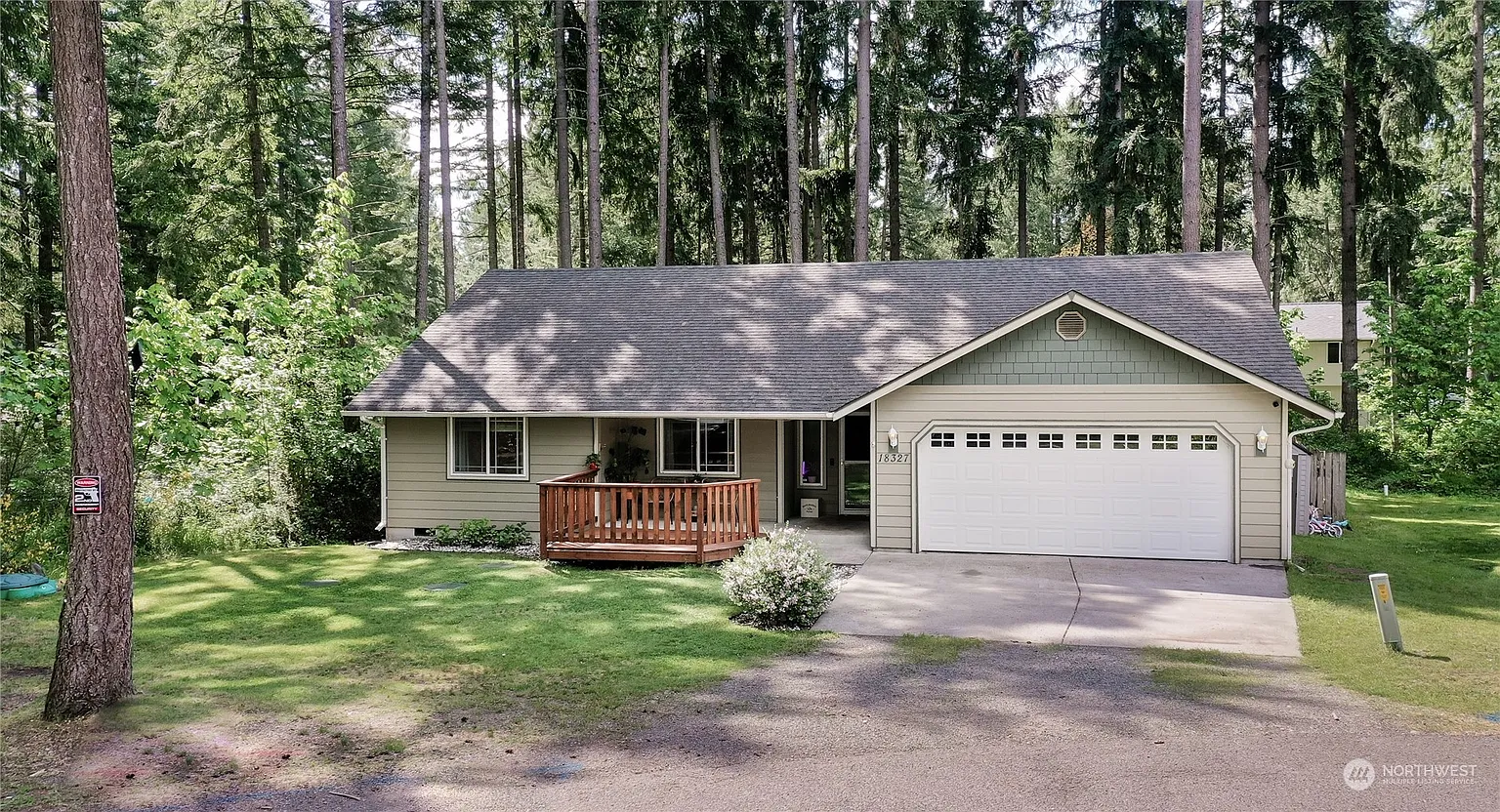 18327 Avonwood Court SE photo 1