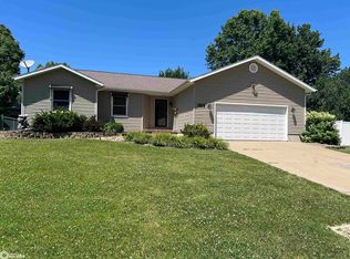 2816 Le Sylvia St, Burlington, IA