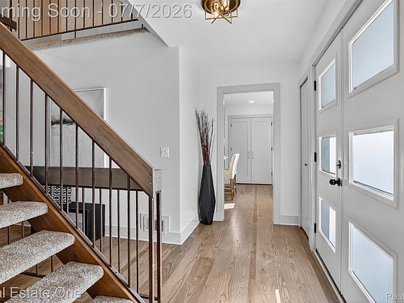 5th image of 2141 Hickory Leaf Ct N