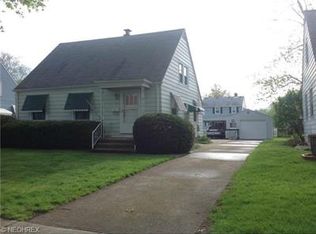 331 Hawthorne St, Elyria, OH 44035