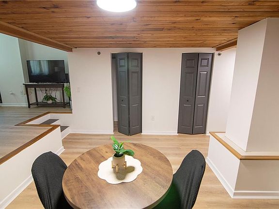 4th image of 15 Higgins St APT 113