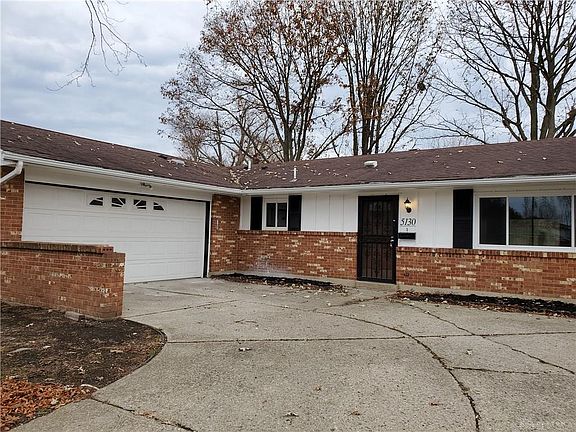 3rd image of 5130 Weddington Dr