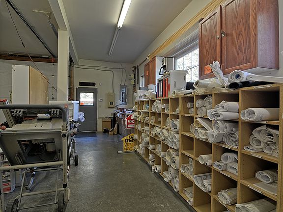 4th image of 936 Alford Ave