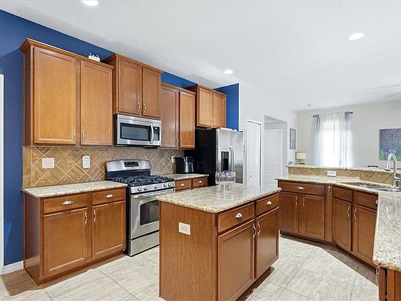 4th image of 5666 Aaron Ct