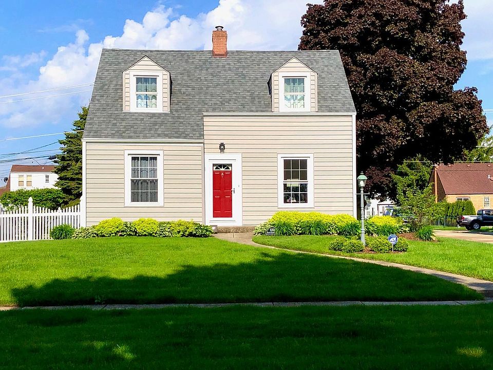 1st image of 5058 N Oconto Ave