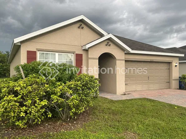 10321 Silver Pond Ln, Lehigh Acres, FL 33936
