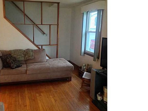 4th image of 707 N Highland Ave