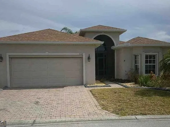 5288 Green Dr, Winter Haven, FL 33884