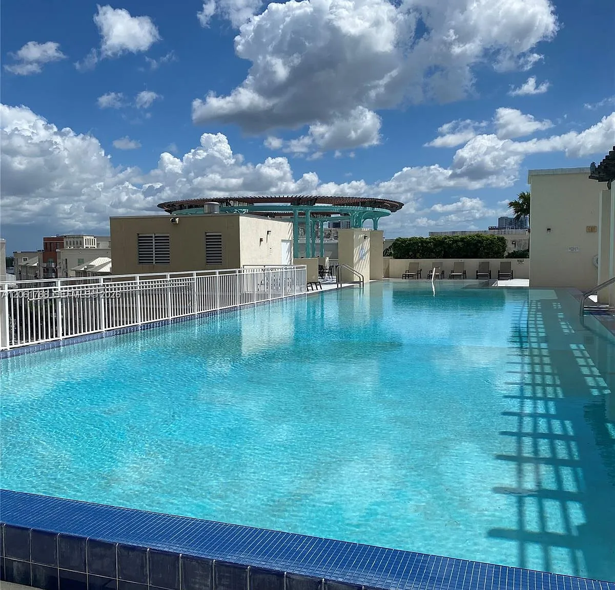 Downtown Dadeland Condo N — Photo 3