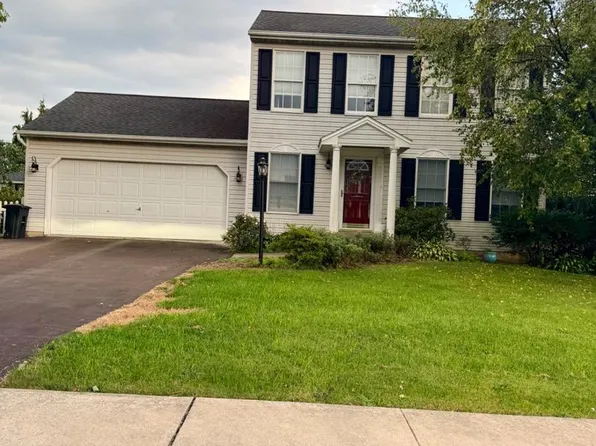 216 Fencepost Ln, Palmyra, PA 17078
