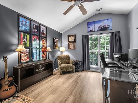 5th image of 123 Magnolia Drive